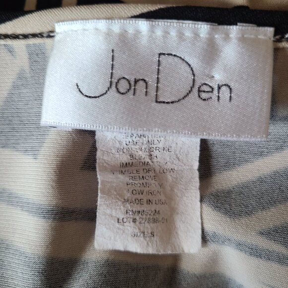 Vintage Jon Den Brand Black Tan Red Scoopneck Handkerchief Hem Blouse Size Small - Picture 4 of 4